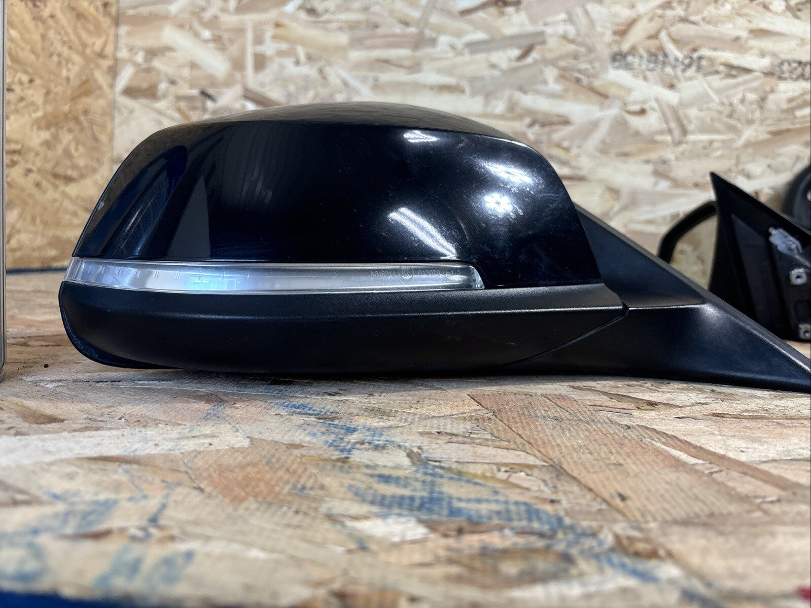 2012-2016 Bmw 328i 320i Right Passenger Side View Power Mirror E021185