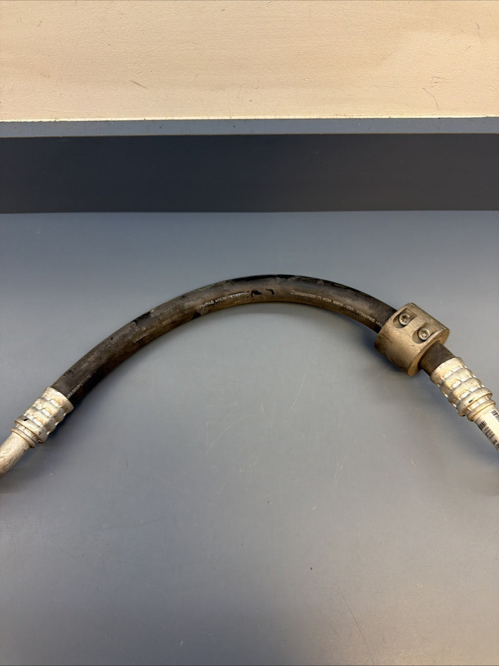 12-18 BMW F30 328i 335i A/C AC Air Conditioning Hose Line 9217375 OEM