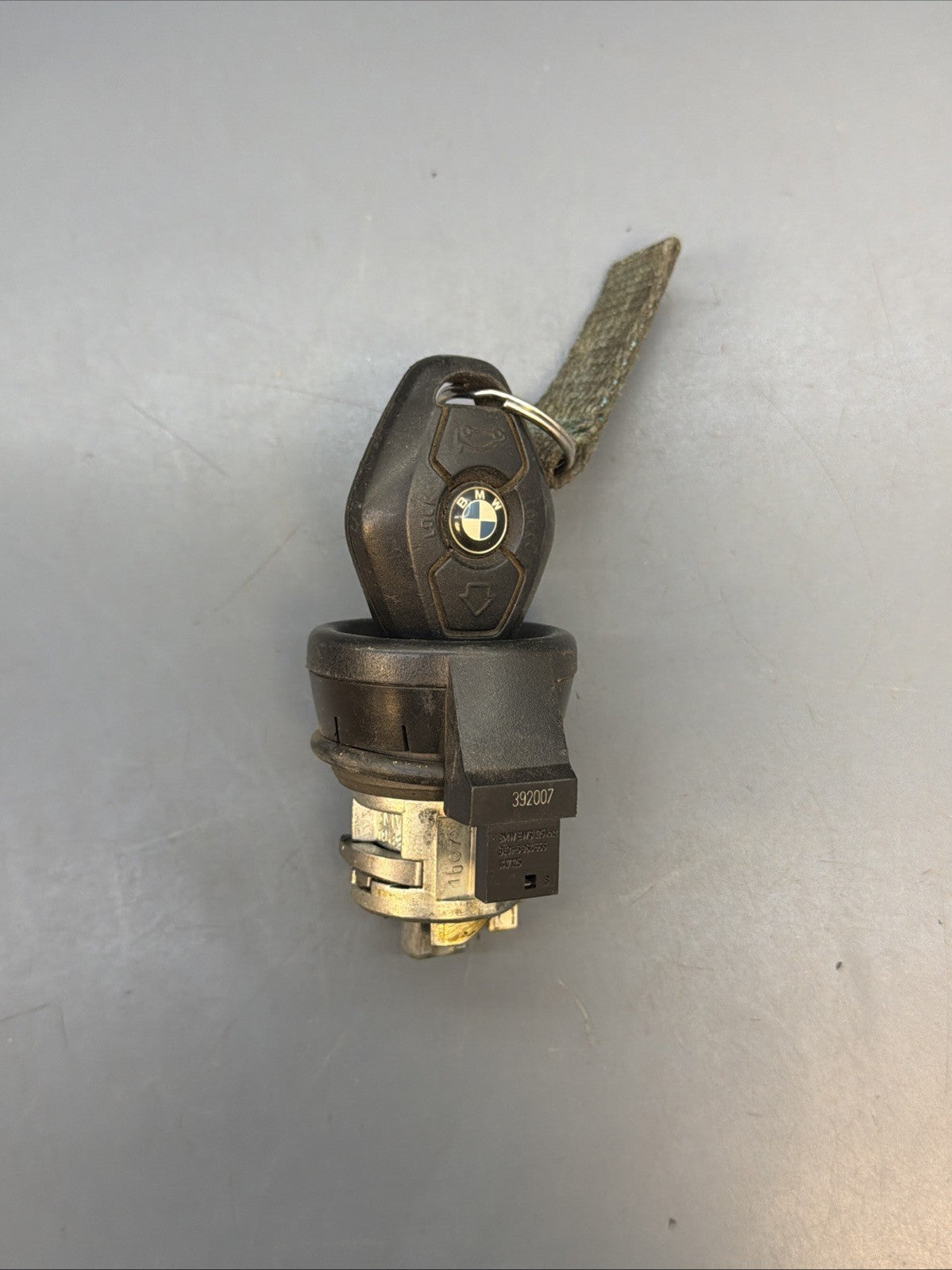 2007-2010 BMW X3 DME EWS IGNITION KEY TRANSPONDER MSV80 MSV80 EWS4.4 7576670