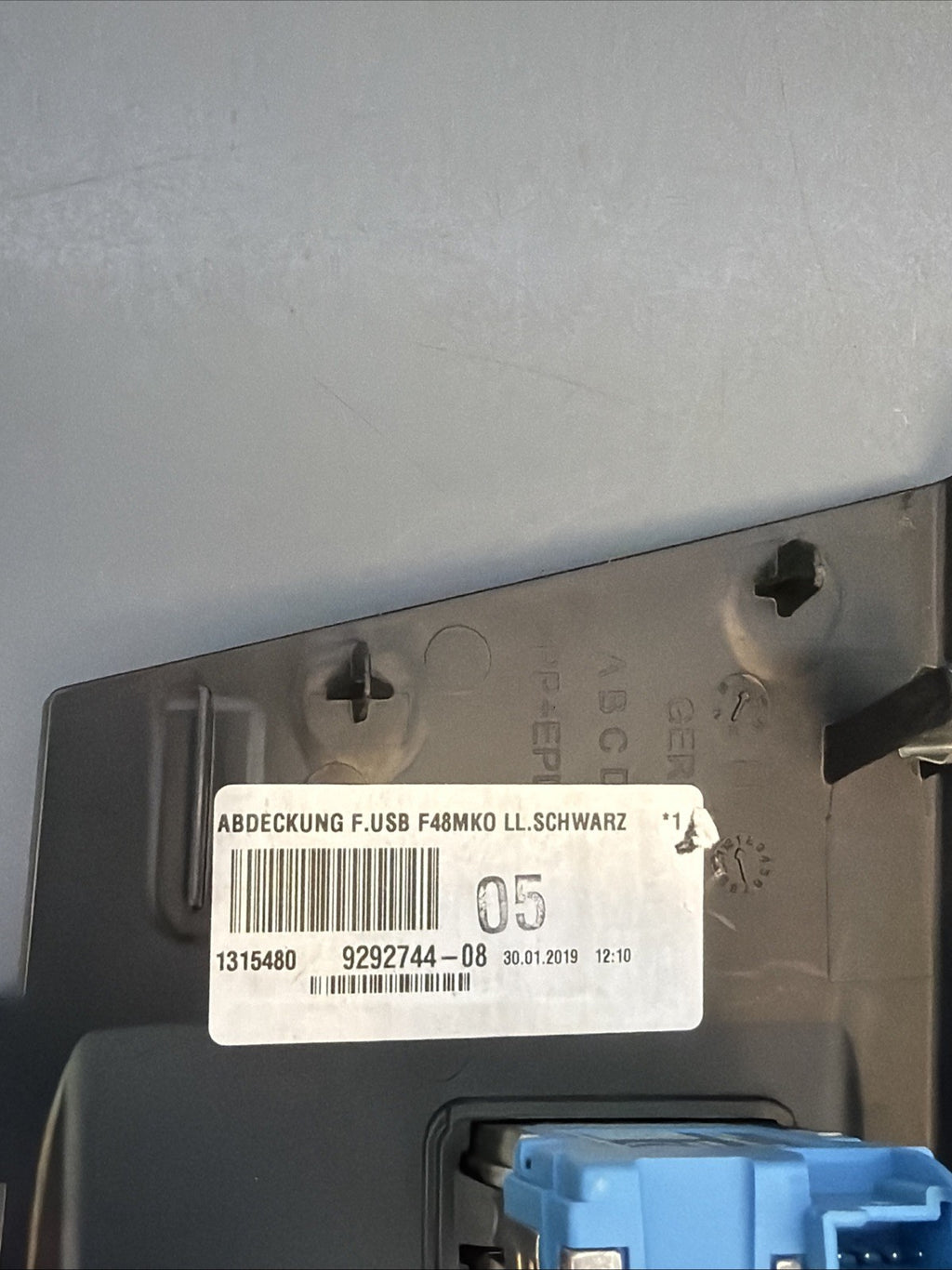2018-2022 BMW X2 F39 OEM Center Console Trim W/Type C Port 9292744
