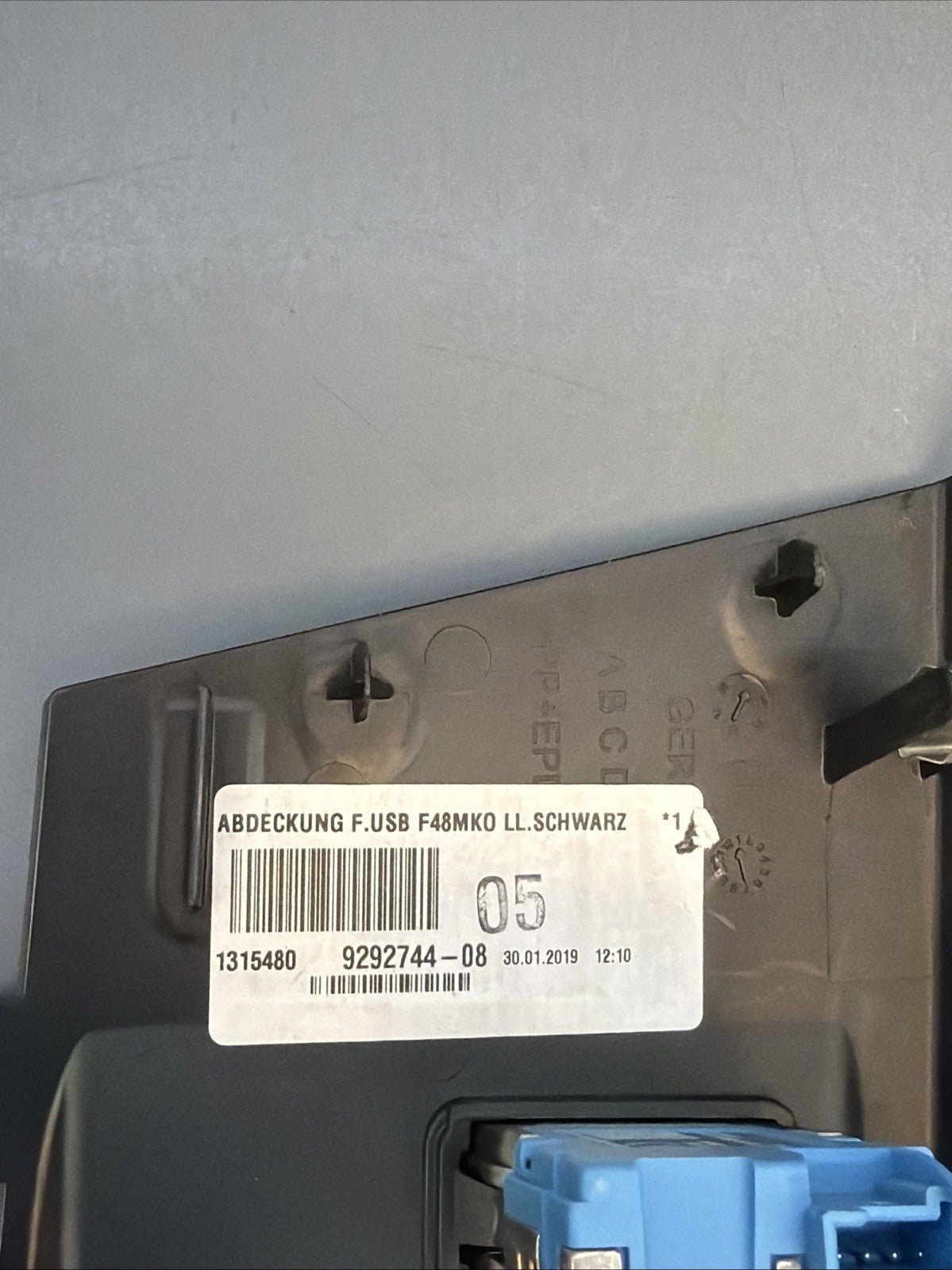 2018-2022 BMW X2 F39 OEM Center Console Trim W/Type C Port 9292744
