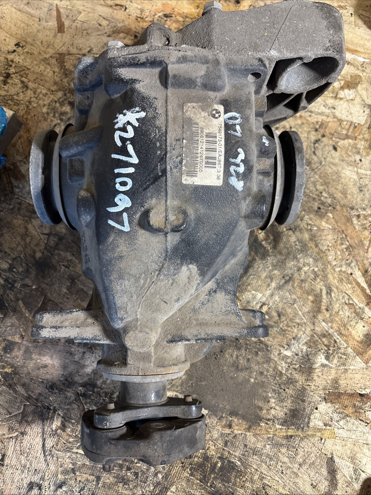 BMW E90 328 REAR DIFFERENTIAL 3 SERIES 3.38 FINAL DRIVE 7549173