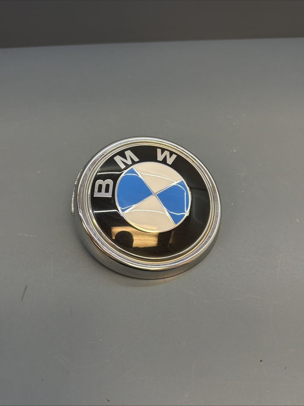 OEM 2007 2008 2009 2010 2011 2012 2013 BMW X5 E70 Rear Trunk Emblem 7157696