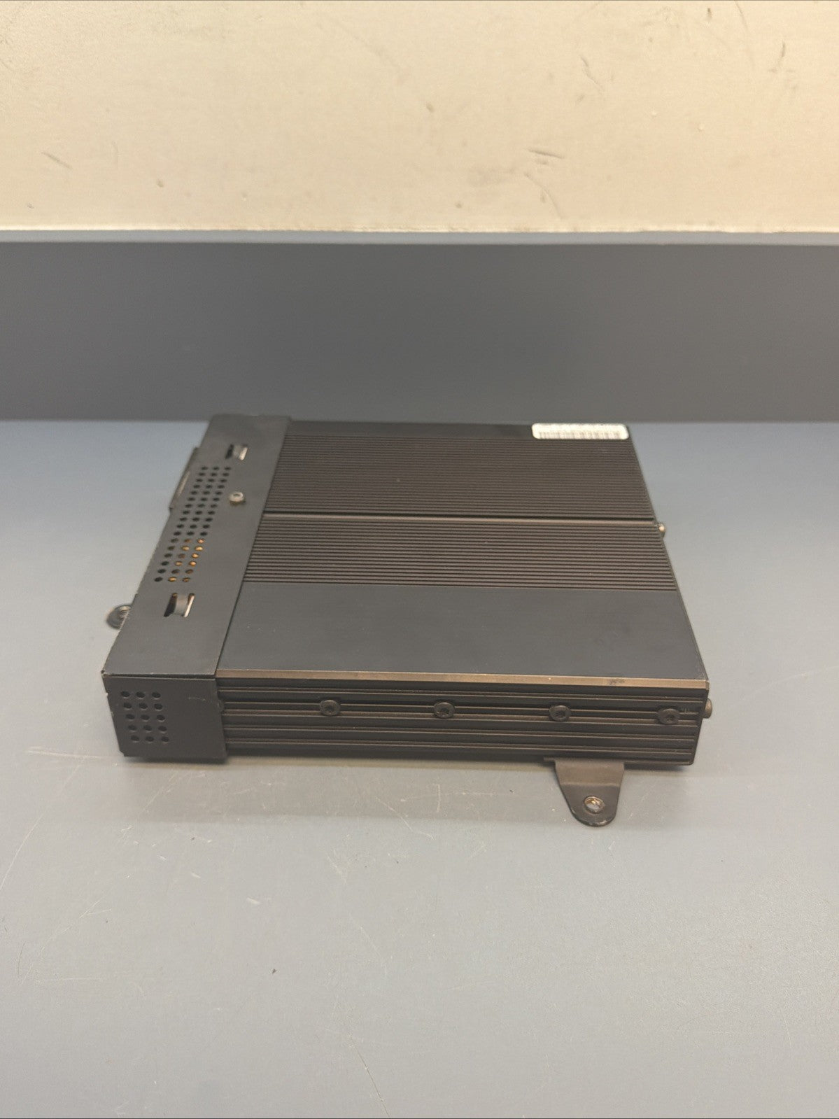 99-05 BMW E46 3 Series Harman / Kardon Audio Radio Amplifier Genuine 6920996