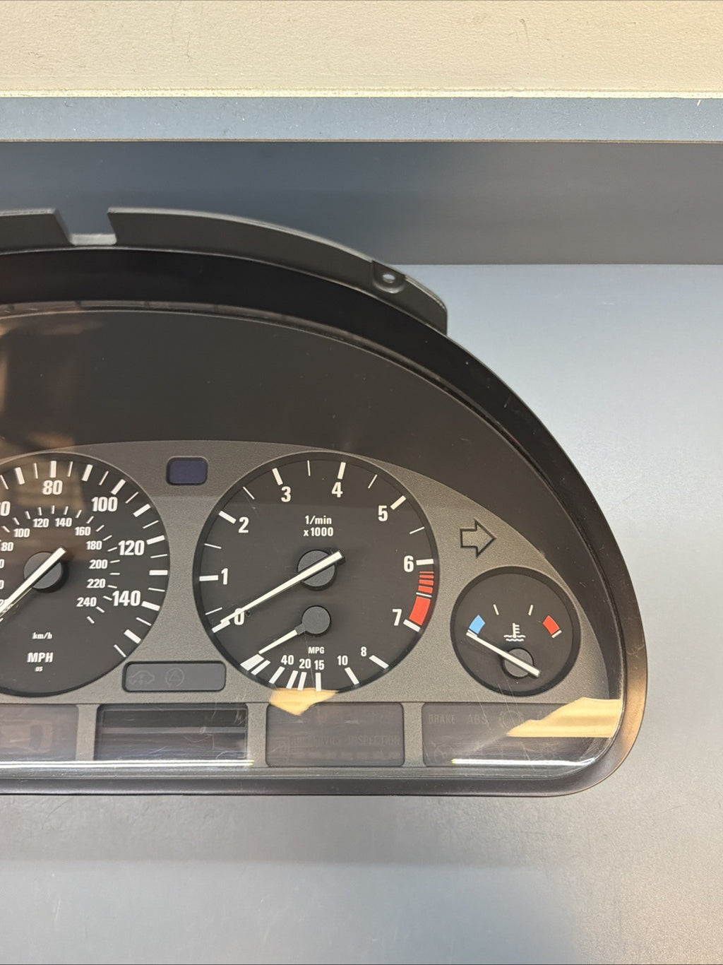 BMW 97-99 E39 5 SERIES INSTRUMENT GAUGE CLUSTER SPEEDOMETER OEM 8375673