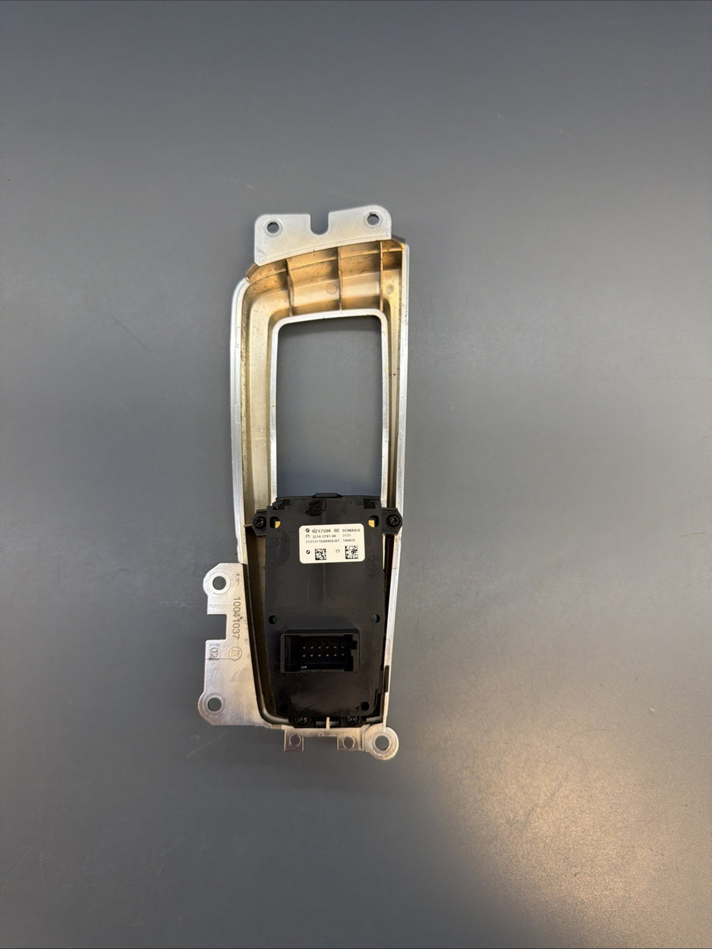 2011-2017 BMW 5 6 X3 X4 F10 F25 Parking Brake / HILL HOLD Switch OEM 9217594