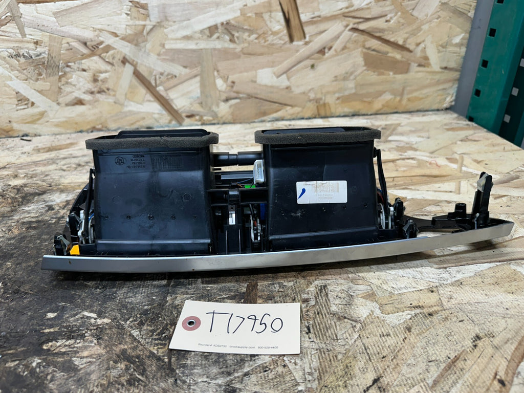 BMW 11-17 F25 X3 FRONT DASH CENTER AIR VENT ASSEMBLY w START BUTTON OEM 9184743