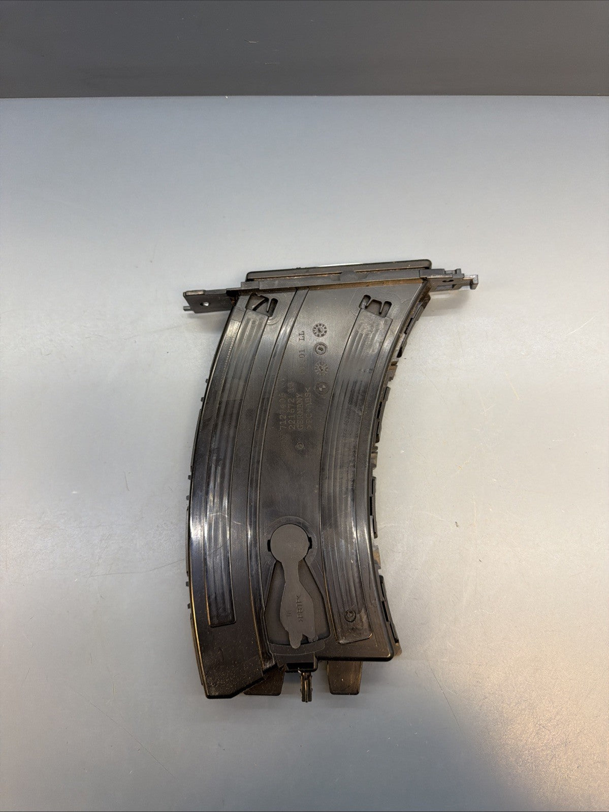 2006-2013 BMW 328i 330i 335i M3 Left Driver Cup Holder OEM 7127406 BLACK