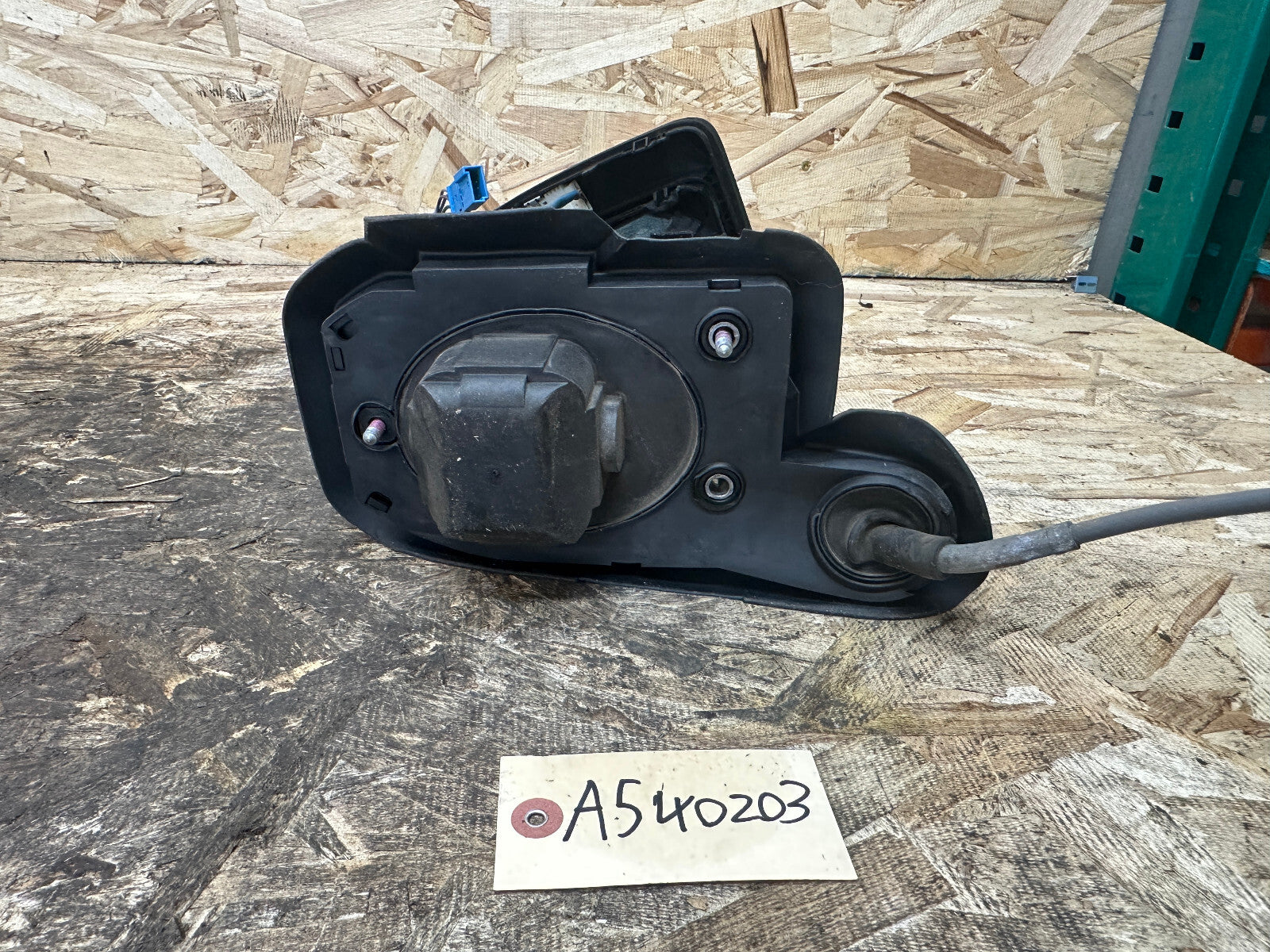 BMW 06-13 E90 AUTOMATIC TRANSMISSION GEAR SHIFTER/SELECTOR SILVER OEM 7563658
