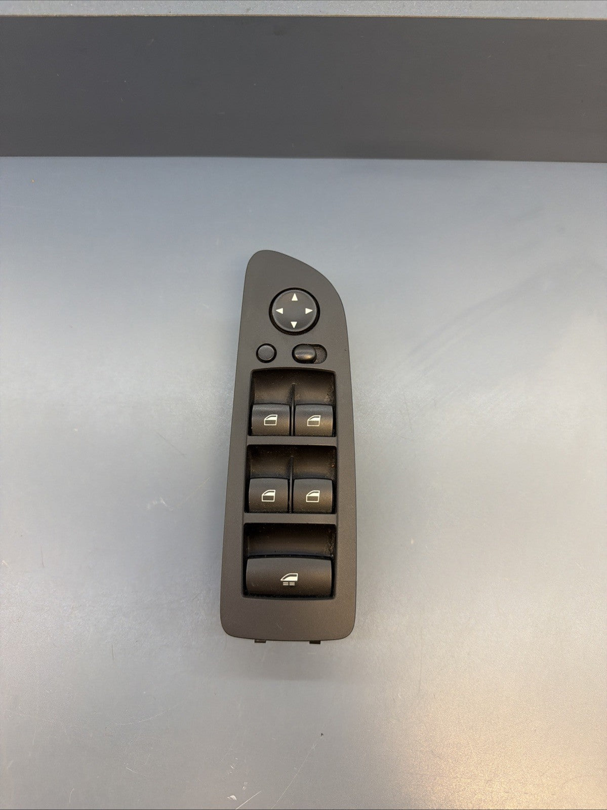 08-13 Bmw E88 1 Series Convertible Master Window Lifter Switch Button 9180289
