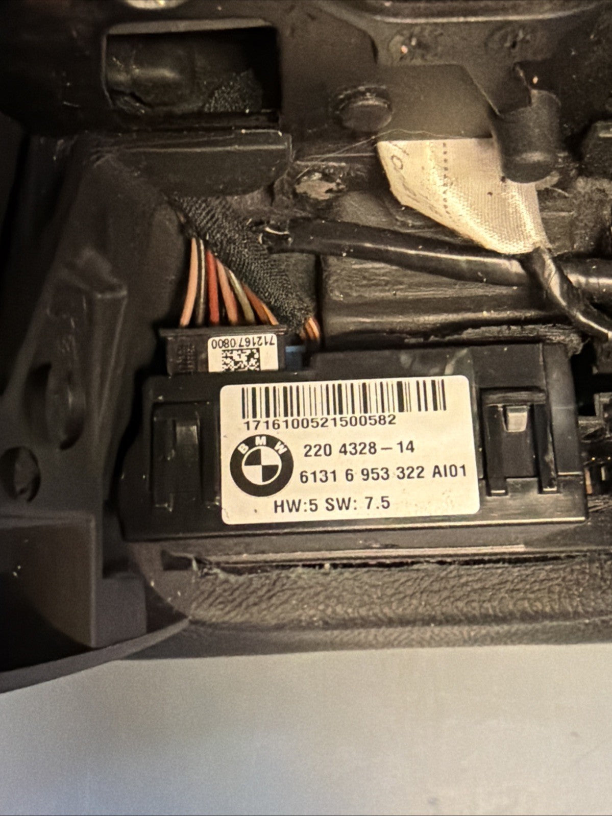 BMW OEM E60 525I STEERING WHEEL LEATHER BLACK 6953322