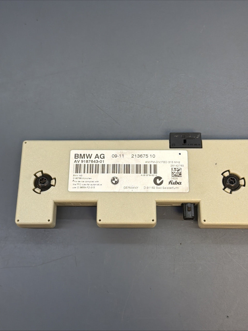 2008 - 2013 BMW E92 E90 E93 M3 Radio Antenna Amplifier Module 9187643-01 OEM