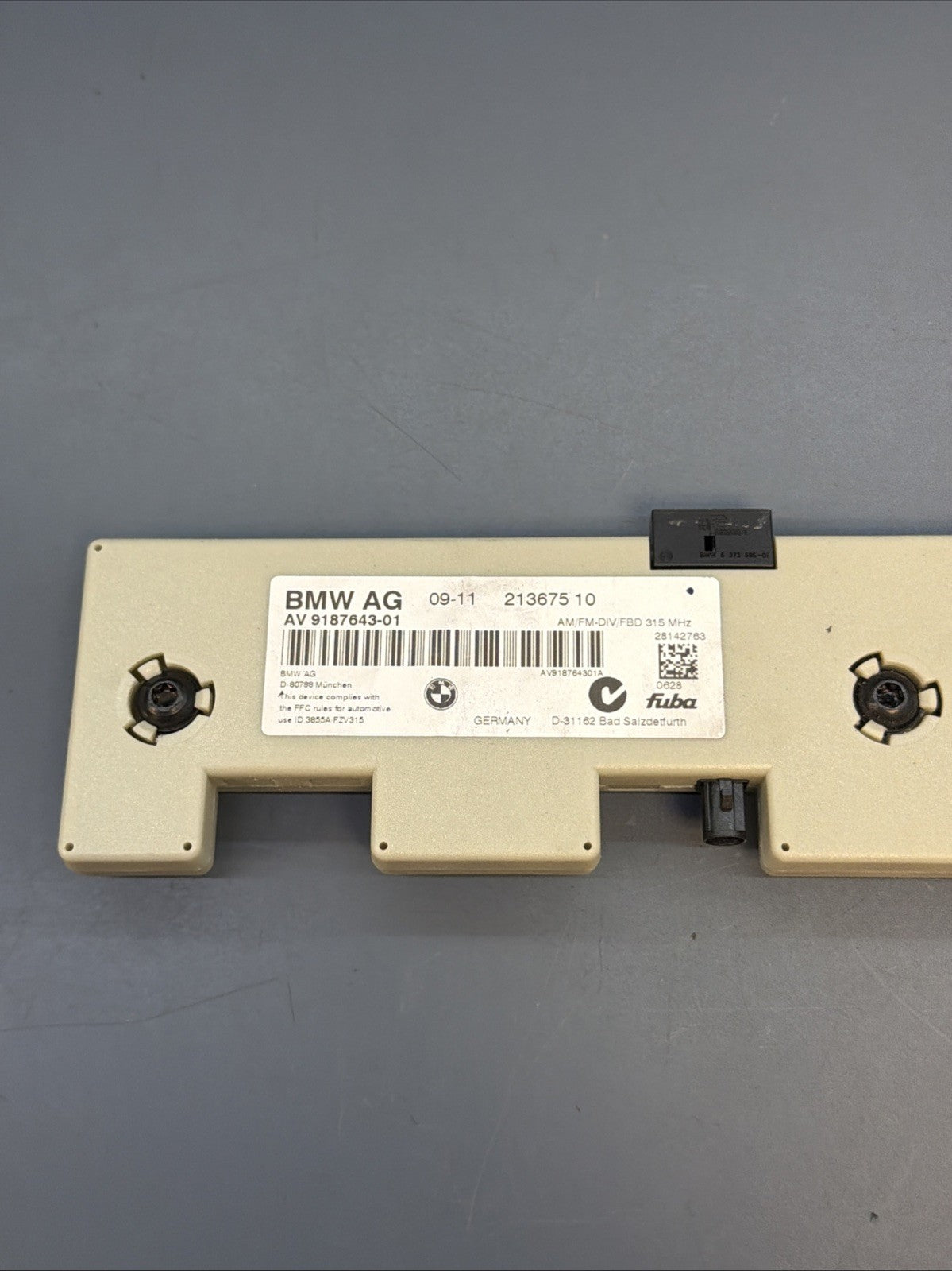 2008 - 2013 BMW E92 E90 E93 M3 Radio Antenna Amplifier Module 9187643-01 OEM