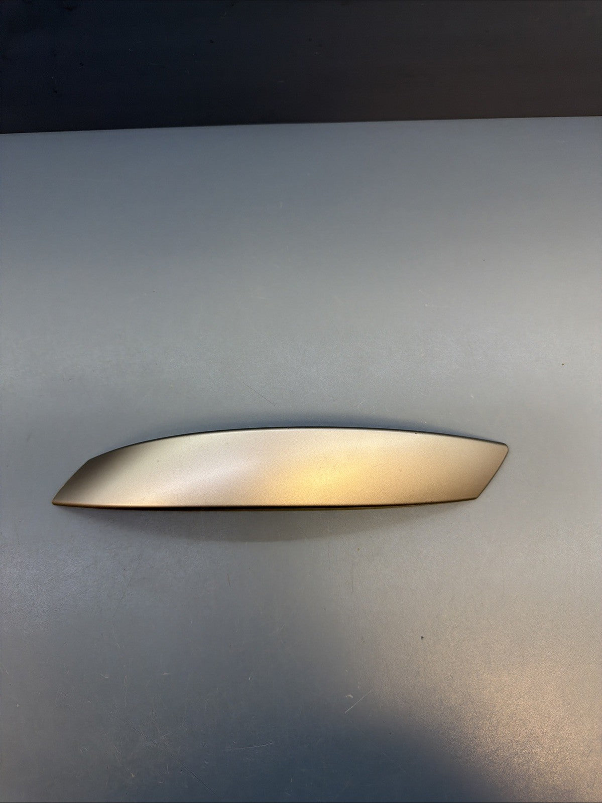 BMW Z4 E85 E86 2003 Right Moulding Trim Decorative Strip Cover Door Handle 70428