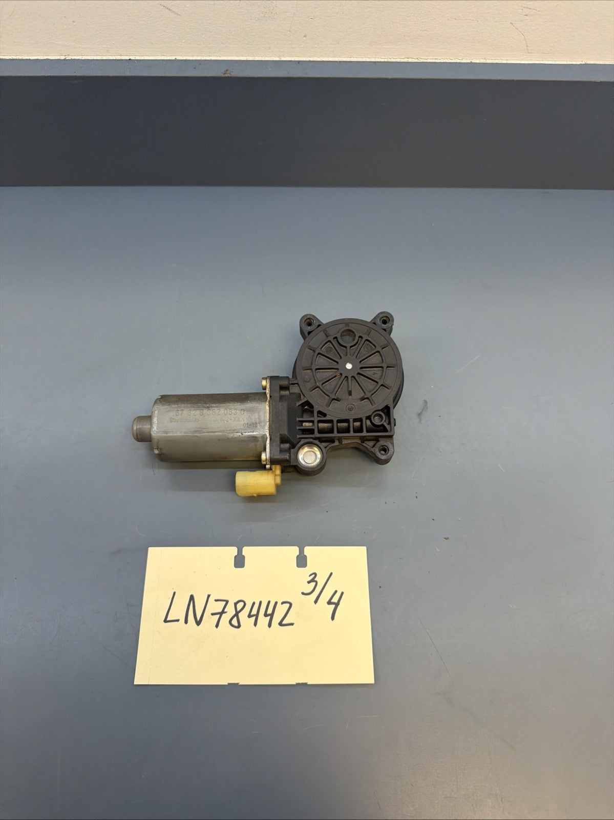 BMW X5 E53 2000-2006 Rear Left Driver Window Motor OEM Bosch 0130821716