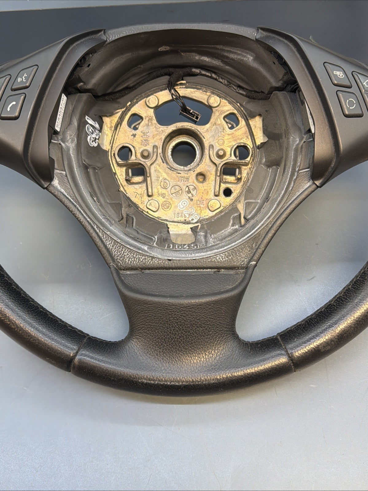 06 - 12 BMW 328 330 E90 E92 335i Steering Wheel With Multifunctional Buttons OEM