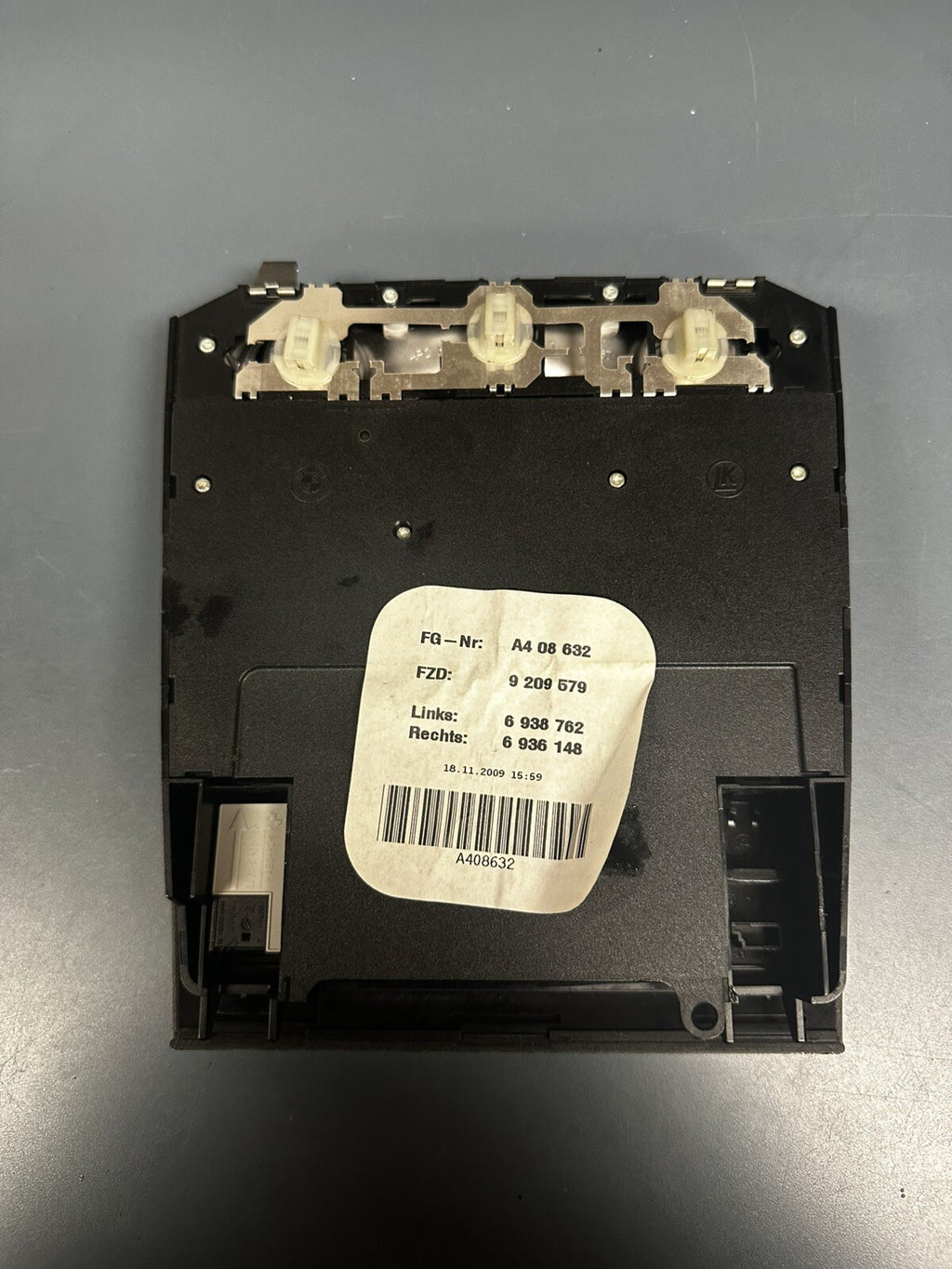 2007-2013 BMW 328I 335i Sedan Grey - Front DOME Light / SUN ROOF Switch 9209579
