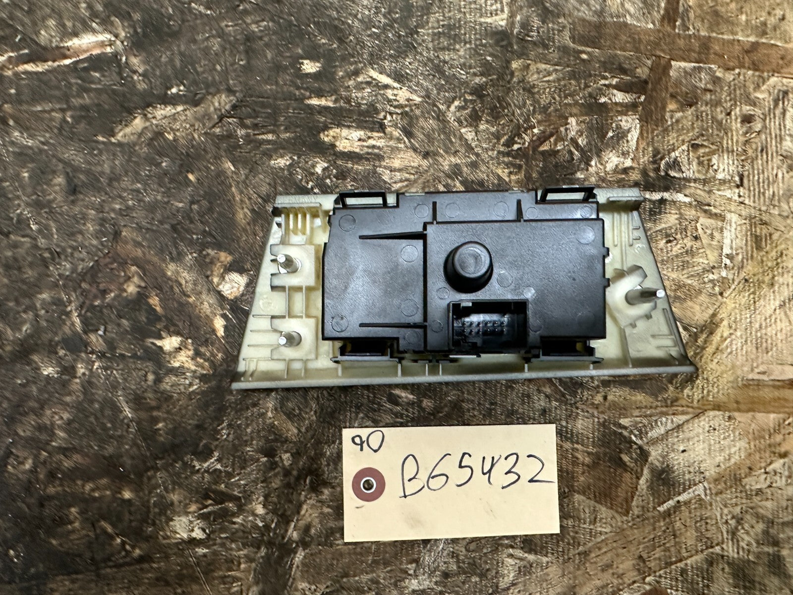 BMW 06-13 E9X 3 SERIES HEADLIGHT FOG LIGHT CONTROL SWITCH BLACK OEM 6938864