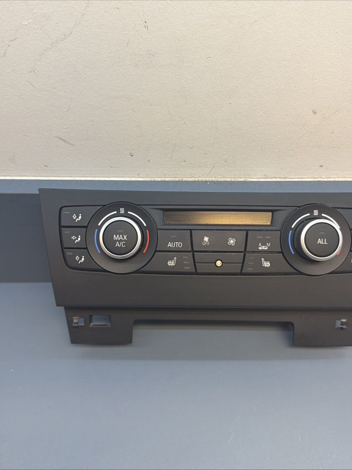 2012-2015 BMW X1 E84 A/C HEAT CLIMATE CONTROL PANEL OEM 9292262