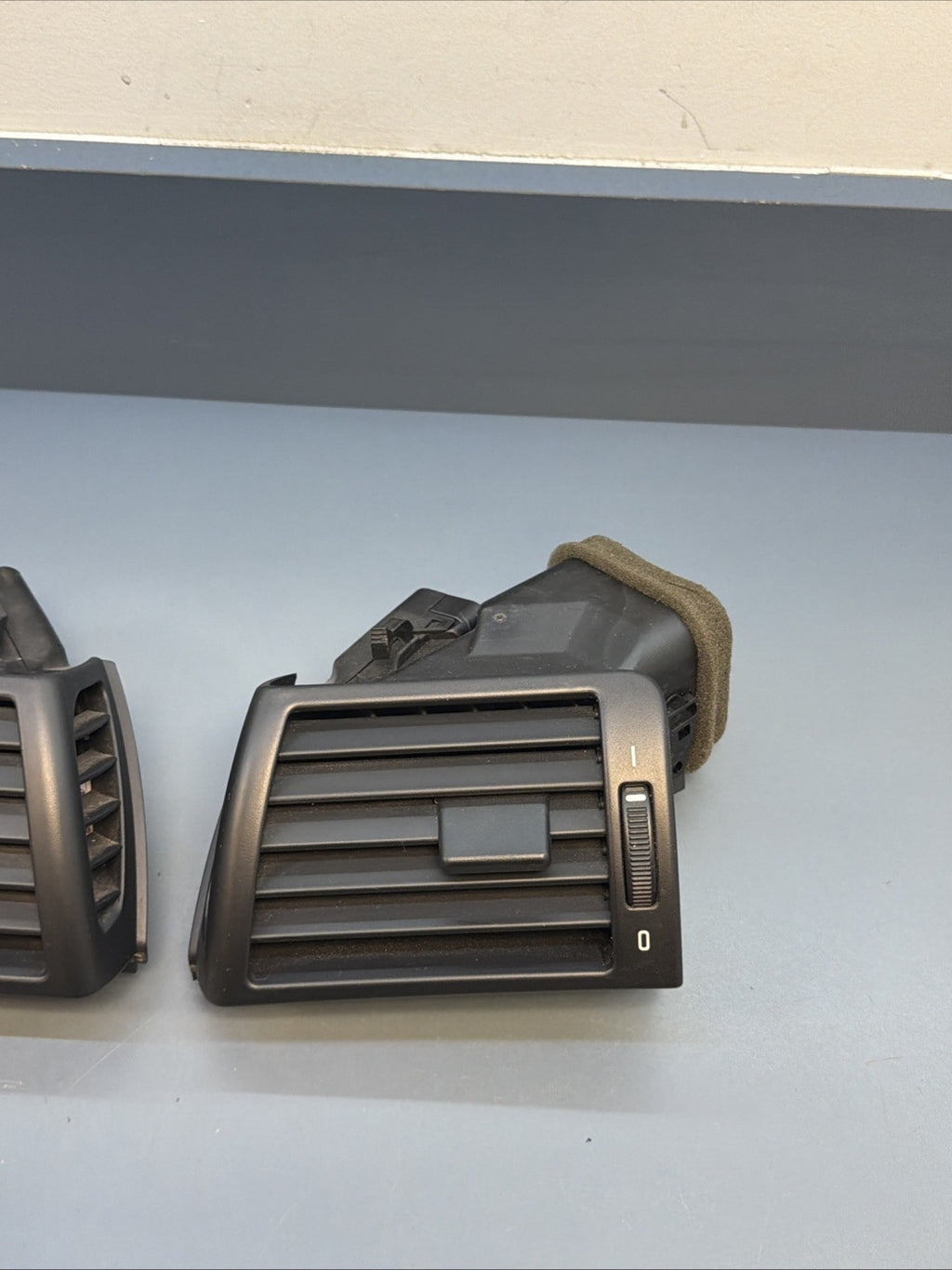 00-06 BMW E46 Dash Air Vent Panel Front Right/Left 8361898 8361897