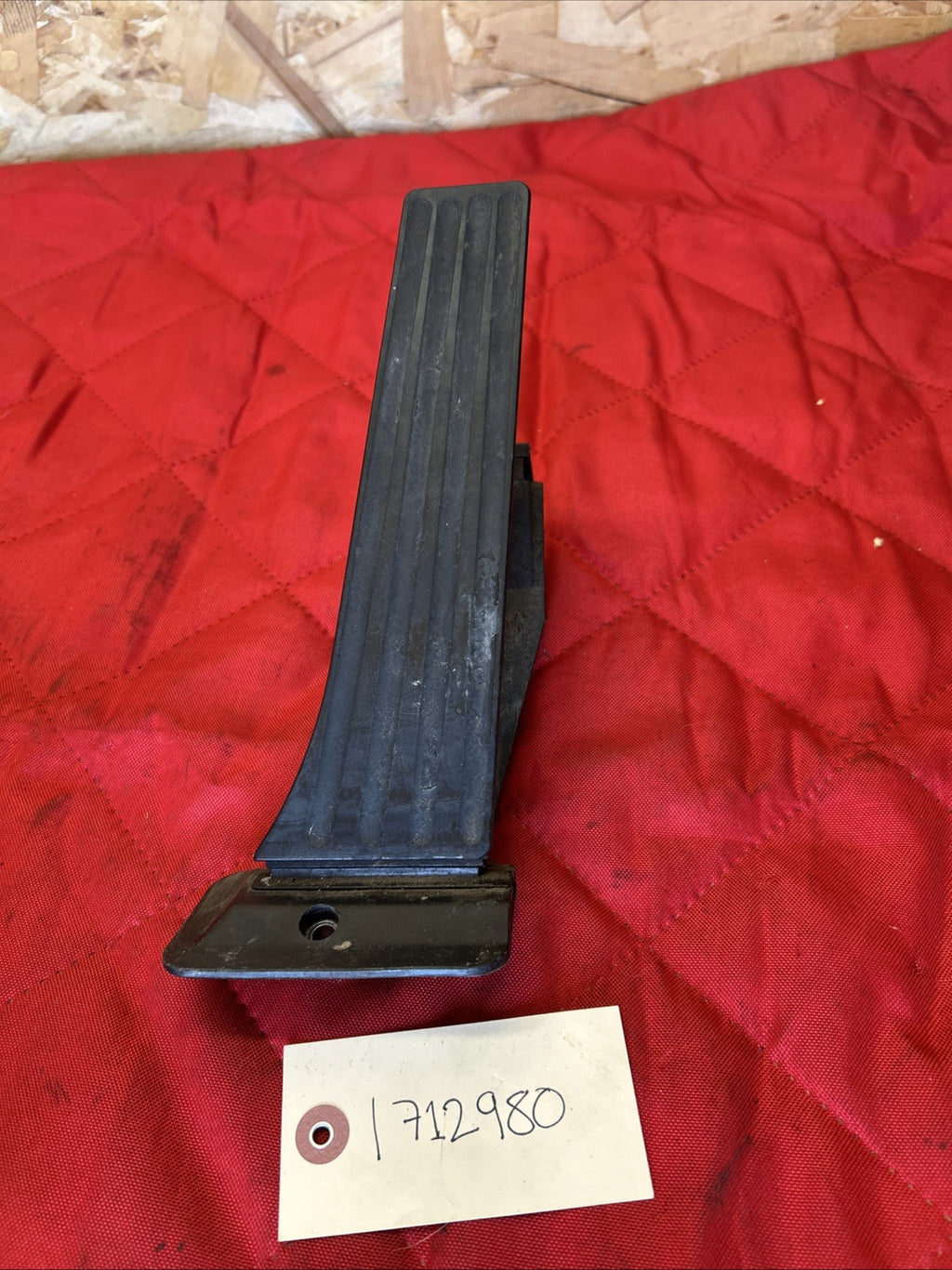 BMW 2011-2017 F25 X3 E90 F10 GAS ACCELERATOR THROTTLE PEDAL OEM 6852644