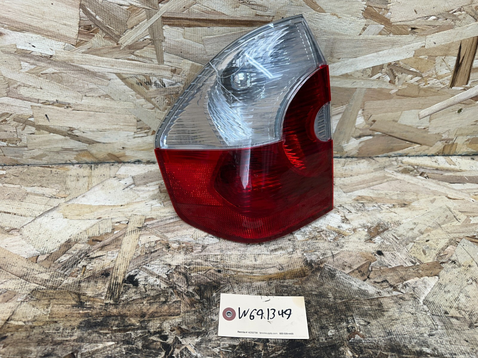 BMW 2003-2006 E83 X3 PRE LCI REAR LEFT+RIGHT OUTER TAIL LIGHT SET OEM 3404103+4