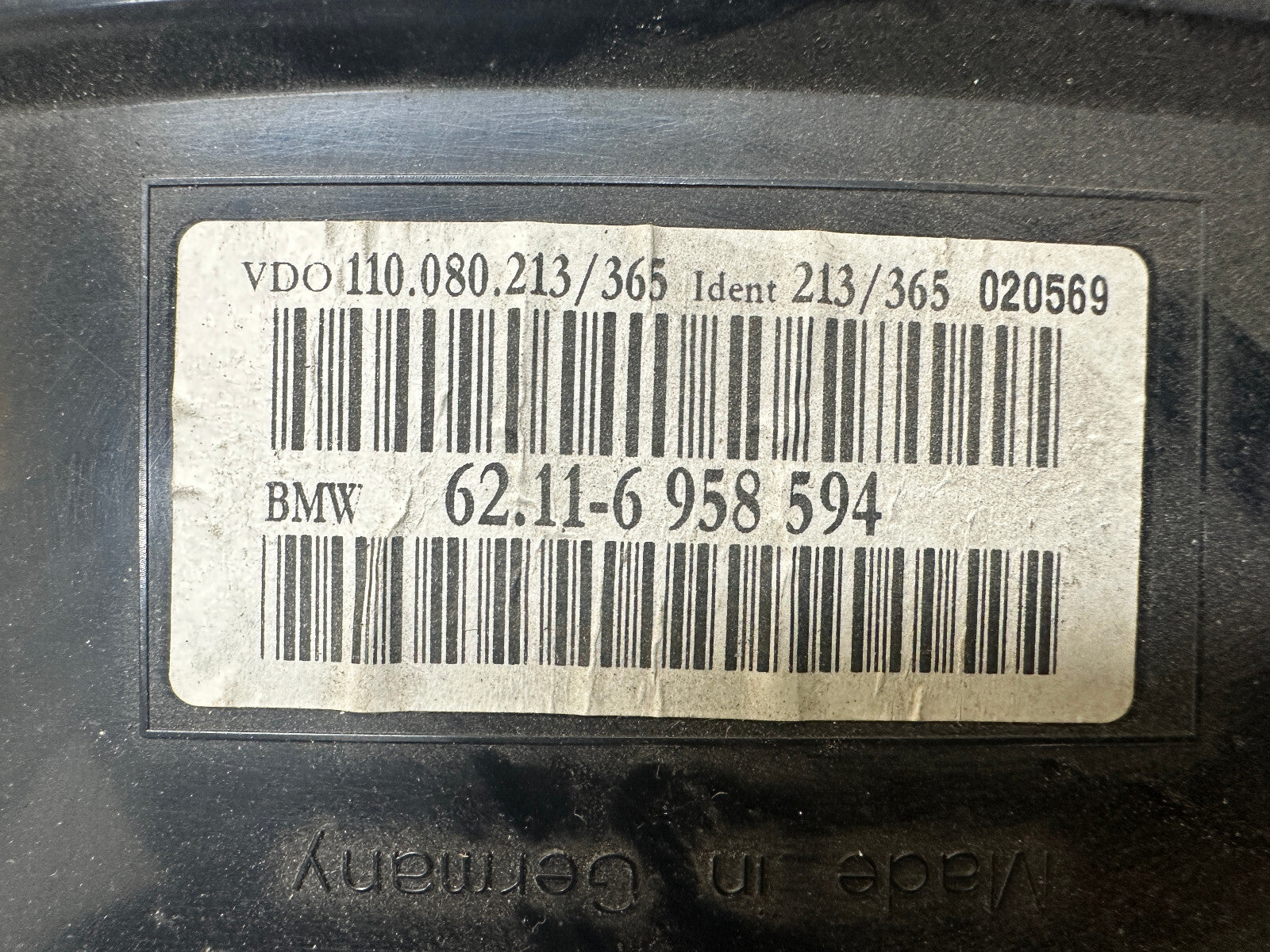 BMW 02-05 E60 5 SERIES SPEEDOMETER INSTRUMENT GAUGE CLUSTER MPH OEM 6958594