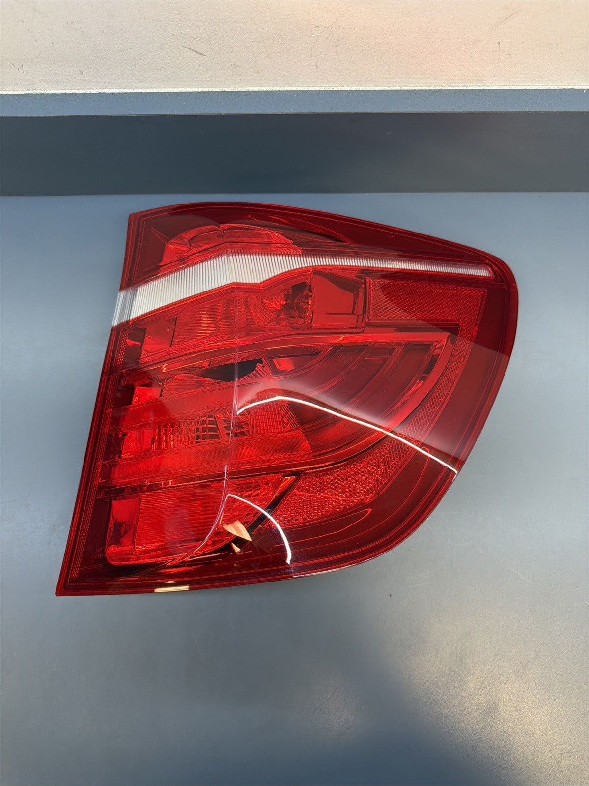 2011-2017 BMW F25 X3 Rear Right Passenger Side Outer Taillight Light 7220242