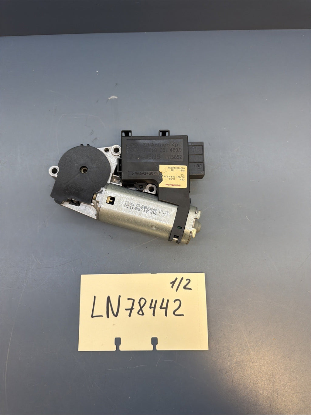 00-06 BMW X5 E53 Upper Overhead Sunroof Moonroof Motor 8381480 OEM