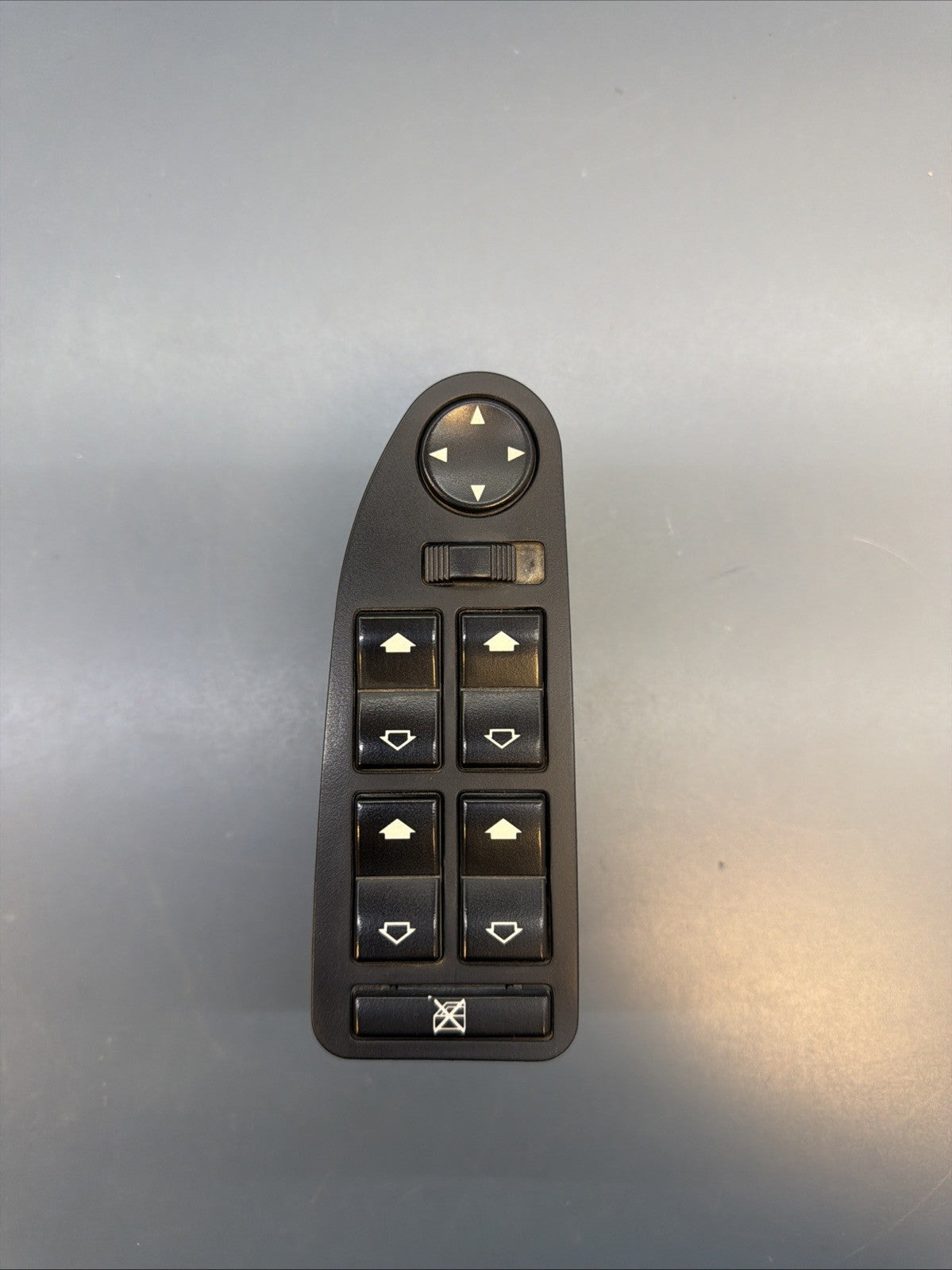 BMW E39 540i 530i 525i DRIVER MASTER WINDOW CONTROL SWITCH 6904306