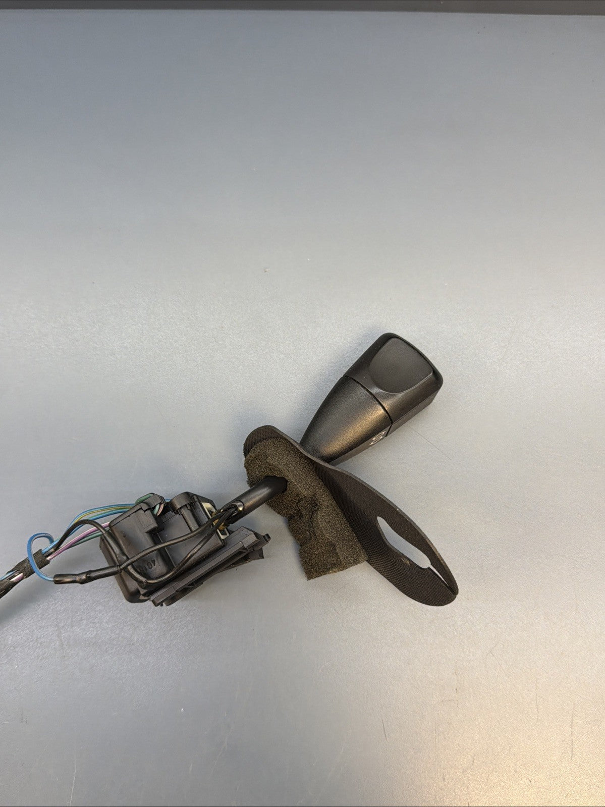 92-99 BMW E36 3-SERIES STEERING COLUMN CRUISE CONTROL SWITCH