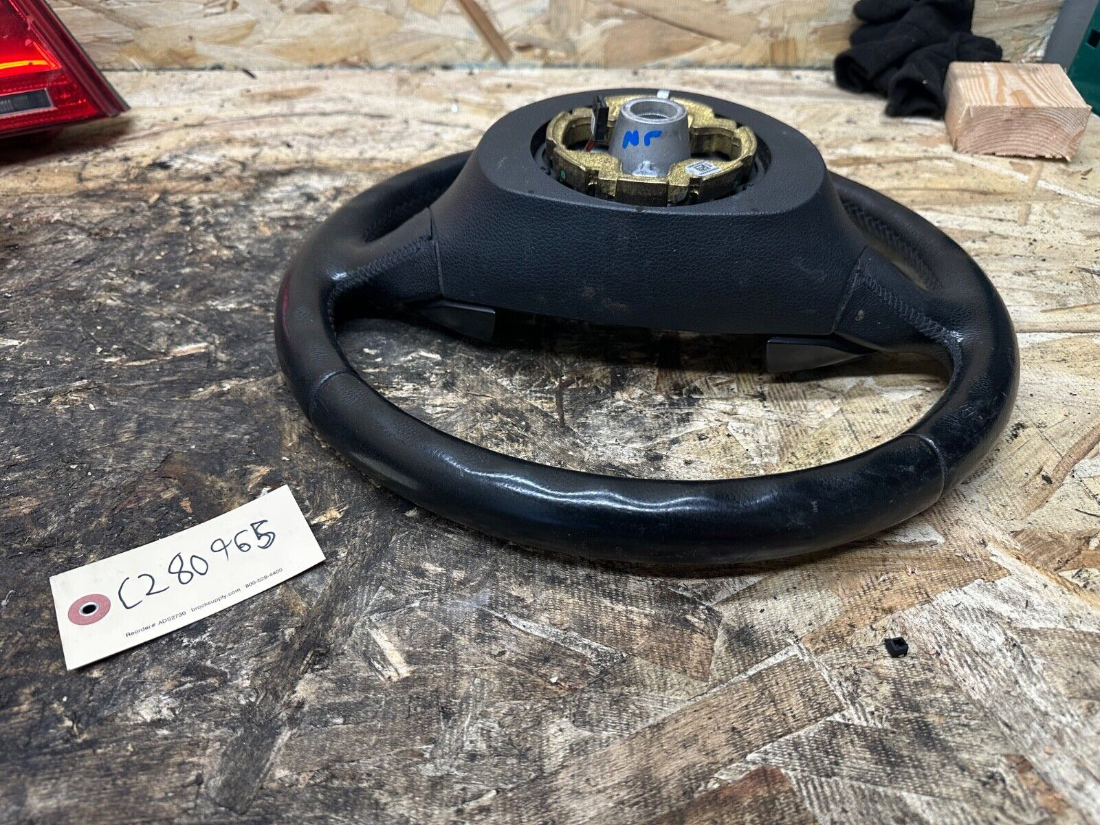 BMW E60/E61 5 SERIES BLACK LEATHER STEERING WHEEL OEM BMW 6078894
