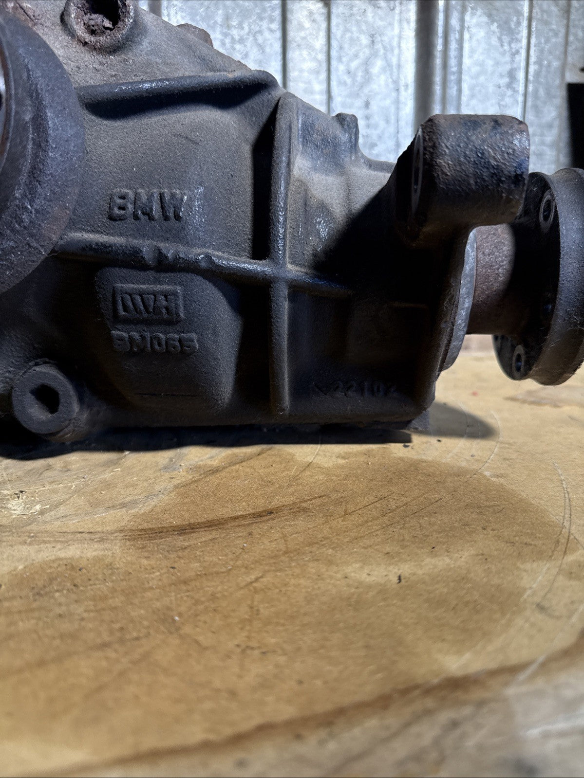 BMW REAR DIFFERENTIAL E39 530I SERIES FINAL DRIVE 3.46 33107529494 