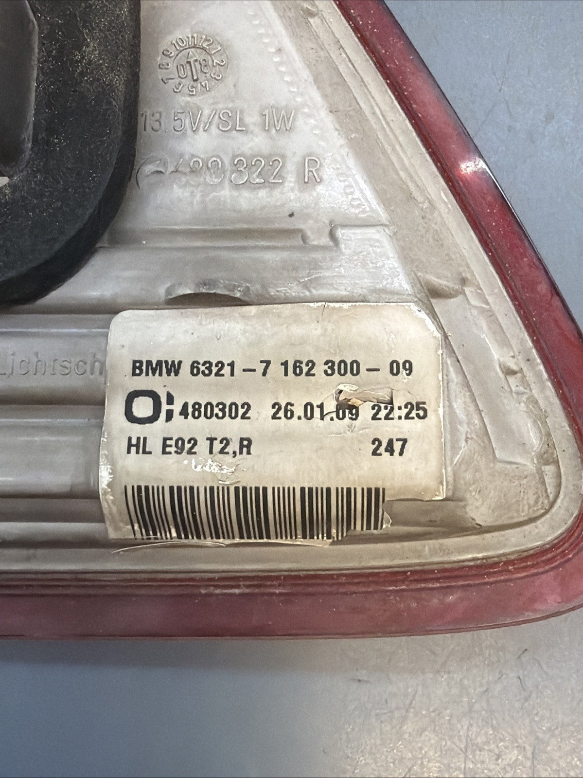 07-10 BMW M3 335 E92 Coupe Rear Right Inner Taillight Assembly 7162300 PRE-LCI