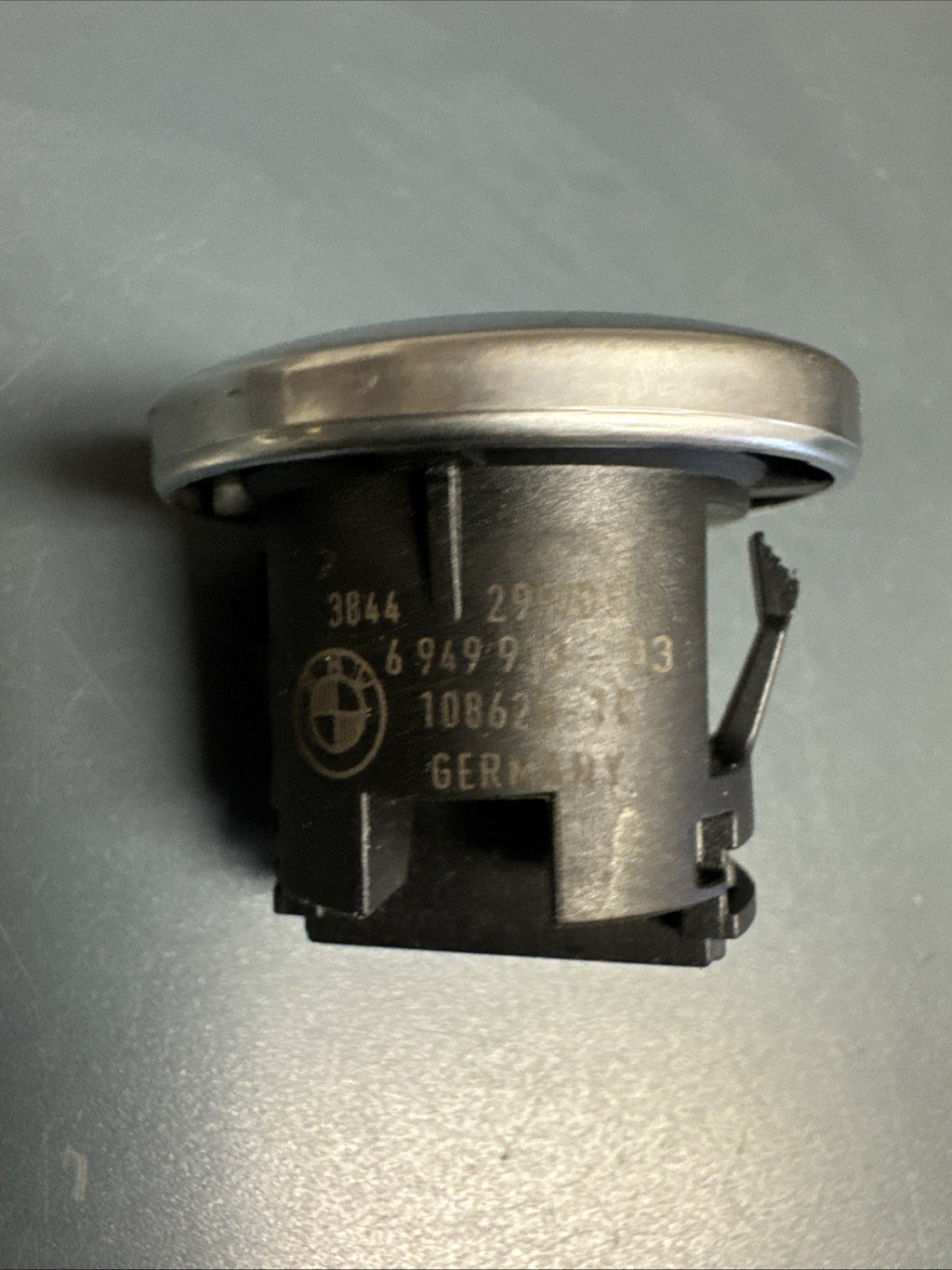 OEM 2006-11 BMW E90 328I 330I IGNITION SWITCH START STOP BUTTON 6949913