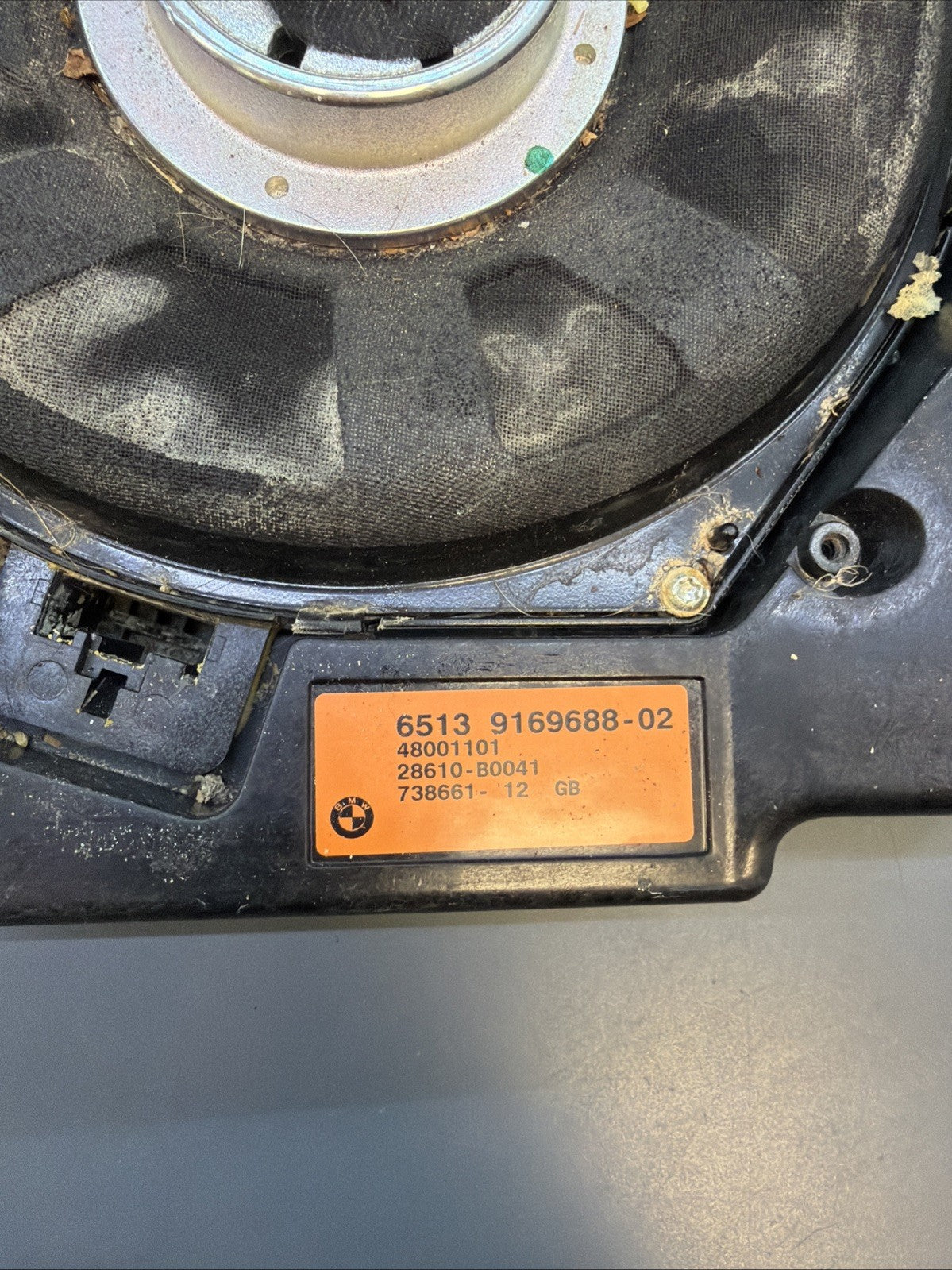 BMW F10 F11 F06 F12 M5 Harman Kardon Underseat Subwoofer 9169688 RIGHT PASS