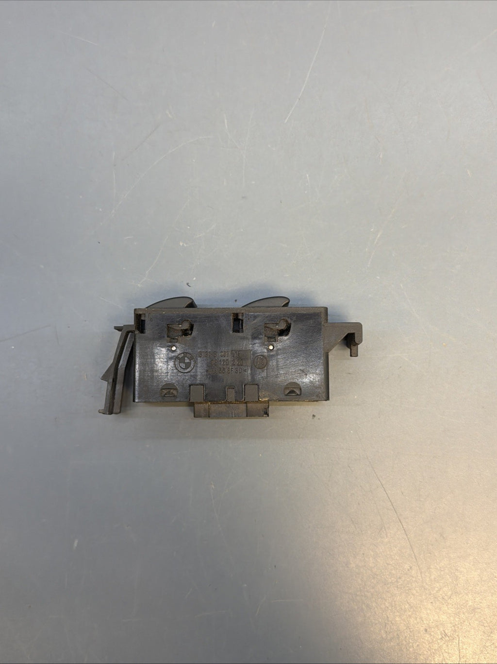 Right Passenger Side Window Switch Lifter Control Button OE BMW E46 8381514