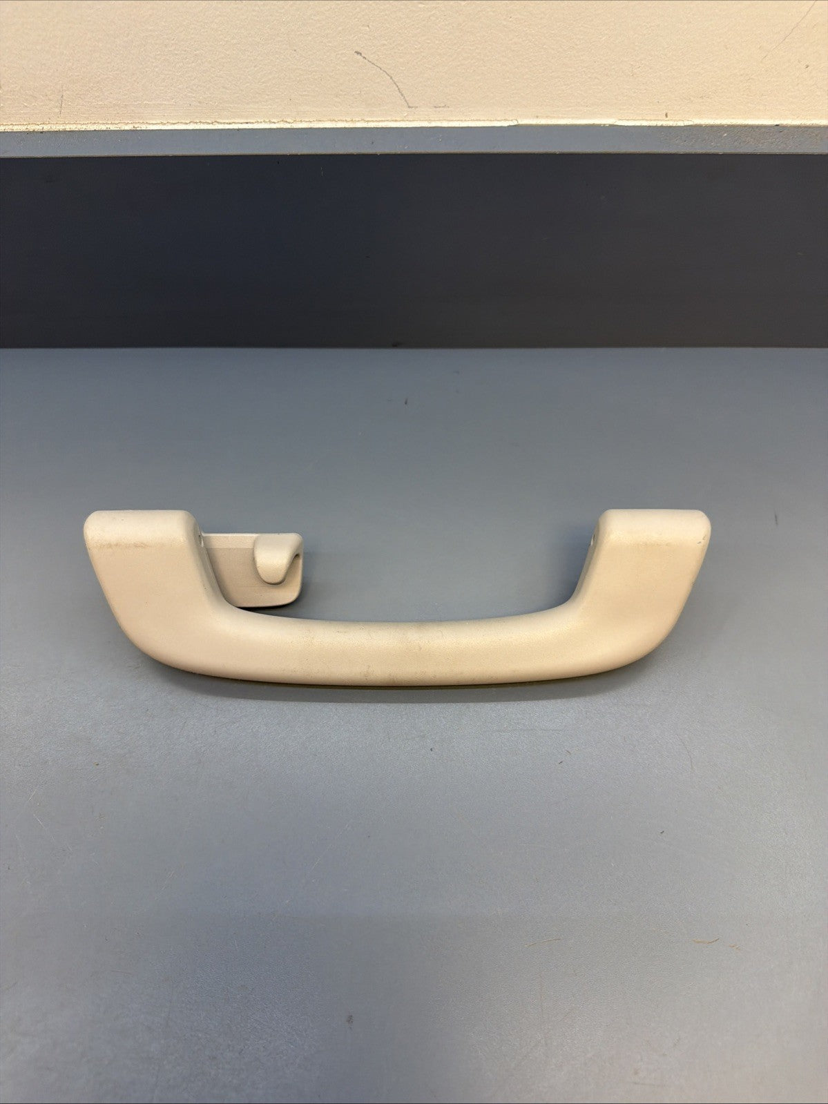 BMW F30 F10 X3 F25 F10 550 Interior Roof Top Grab Handle Set-3 OEM GREY