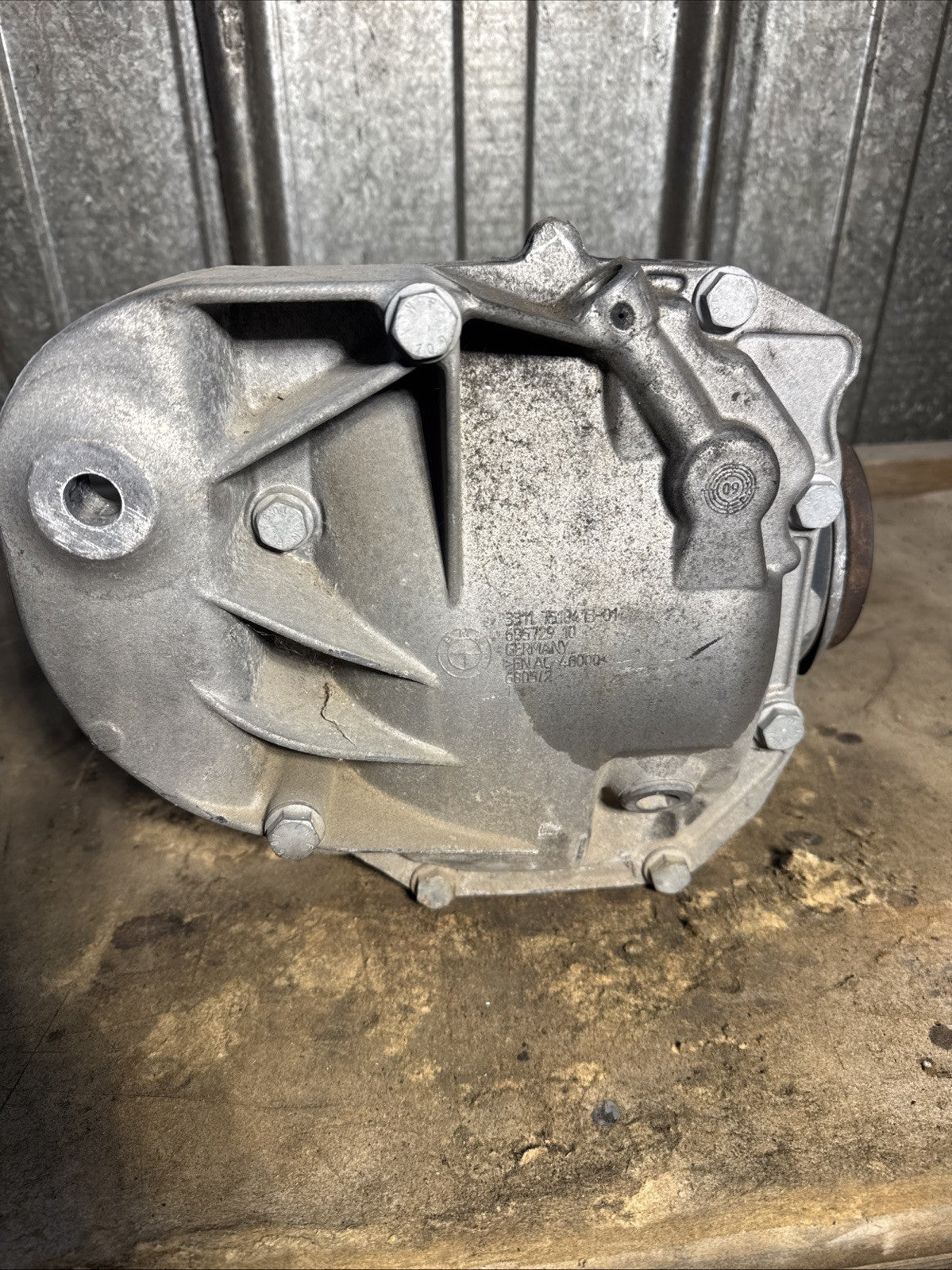 11-13 BMW 335is 135i E92 E93 E82 DCT Rear Differential Diff 2.56 Ratio 
