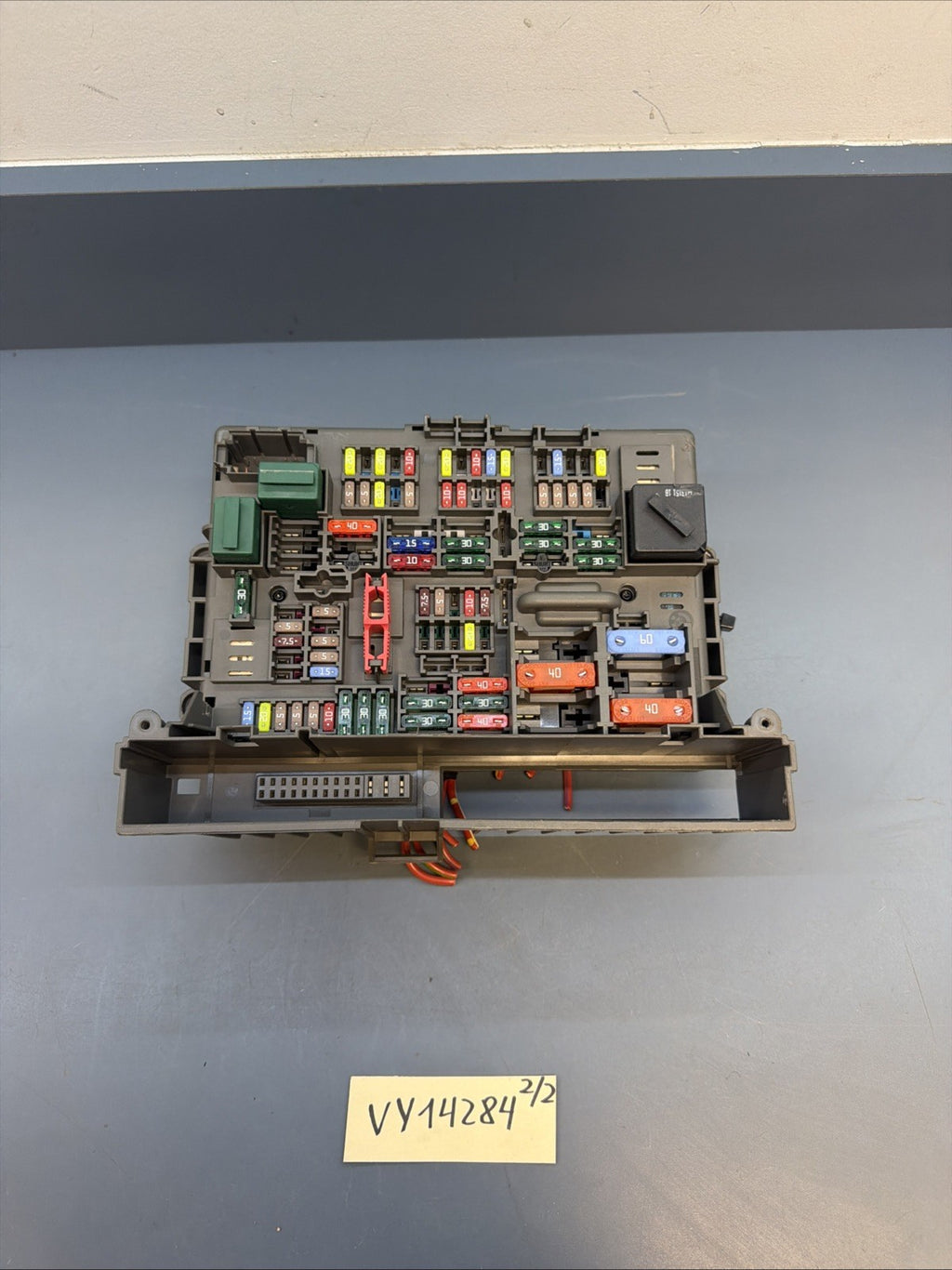 BMW 1 3 X1 Series E90 E91 E84 E87 Fuse Box Front Power Distribution 9119444