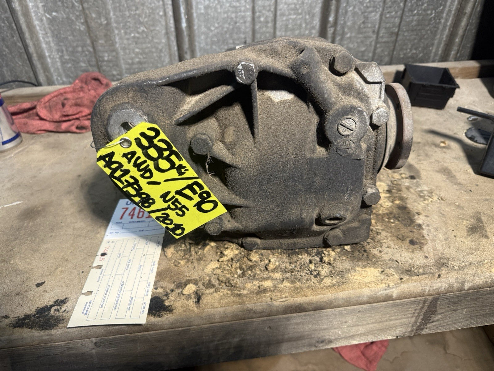 REAR Differential Carrier Final Drive 3.46 AWD Diff OEM BMW E90 335Xi 7533435