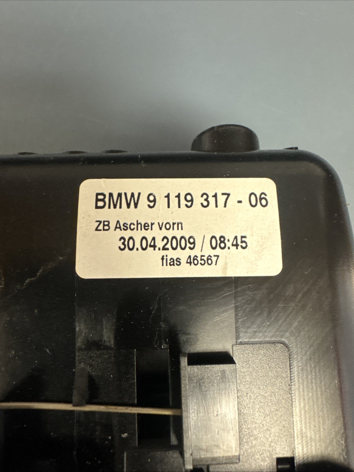 09-15 BMW 740i 750i F01 F02 Center Dash Console Ash Tray Wood Trim Panel 9119317