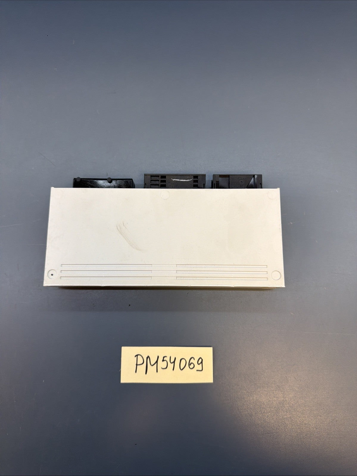 2001-2006 BMW M3 E46 BODY CONTROL MODULE UNIT 6924250 OEM