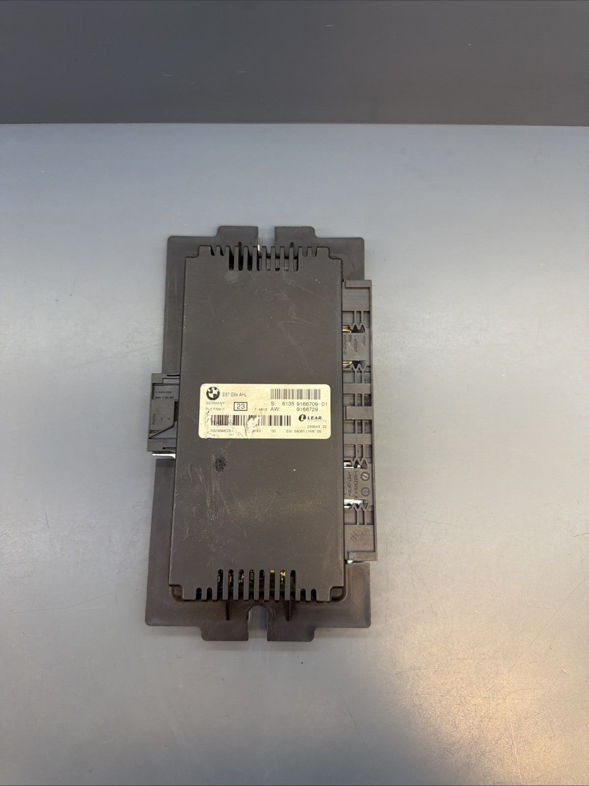 BMW 2006-2011 E90 E92 E93 3 SERIES FOOTWELL LIGHTING CONTROL MODULE OEM 9166709