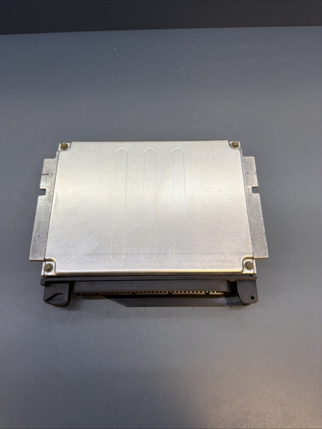1996-2000 BMW 528I E39 ENGINE CONTROL MODULE ECU ECM 1437804 OEM