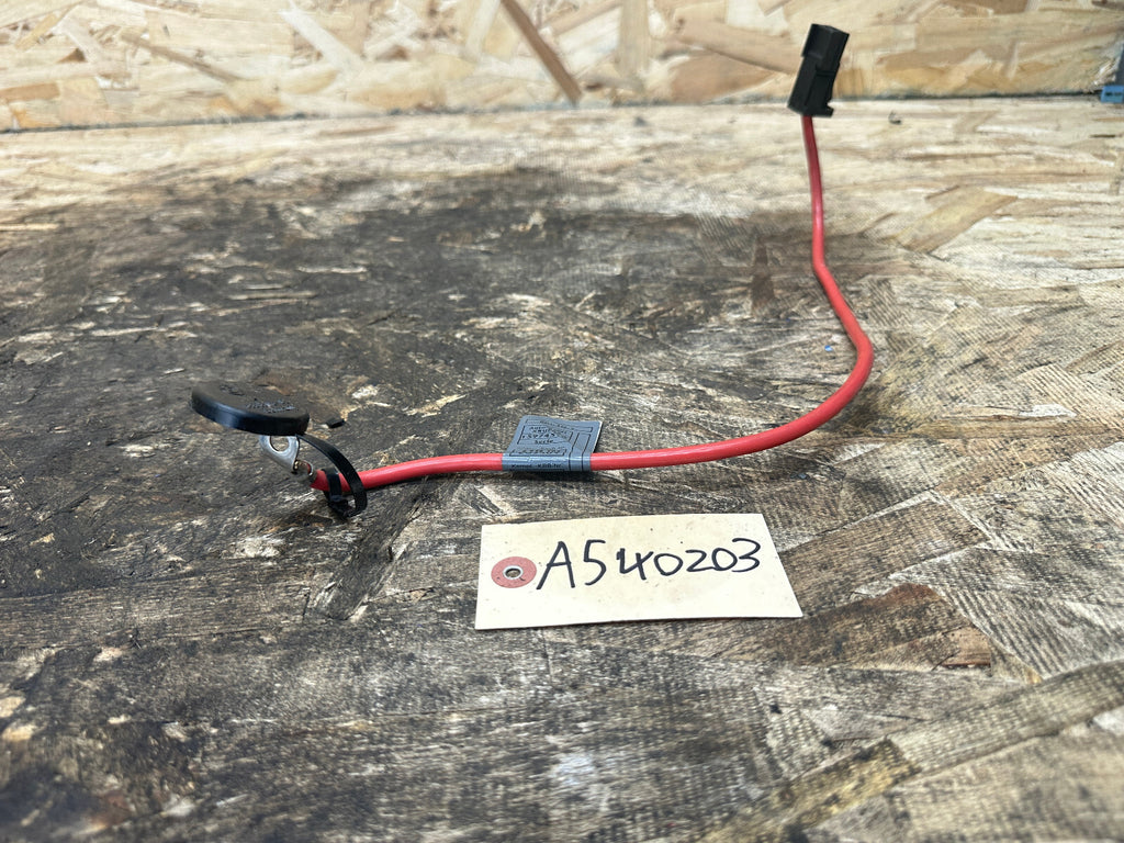 BMW 04-13 E90 3 SERIES POSITIVE BATTERY LEAD OEM 6938504/6938501/6938508