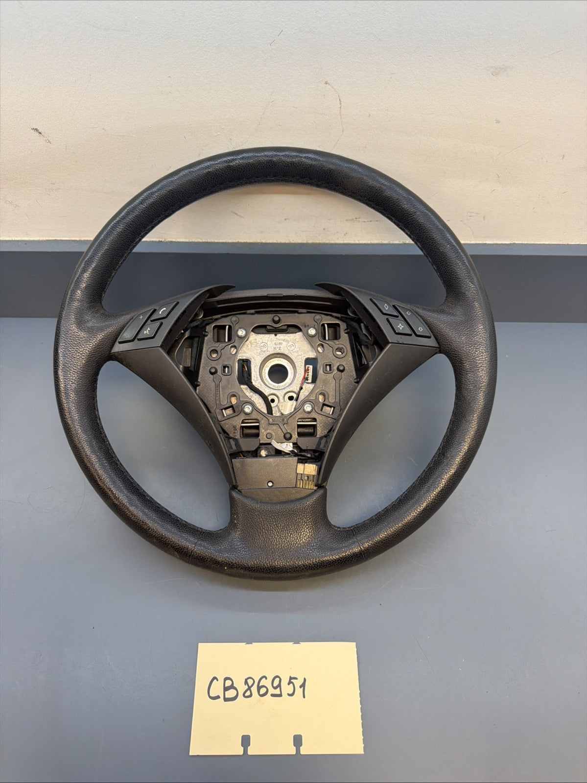 BMW OEM E60 525I STEERING WHEEL LEATHER BLACK 6953322