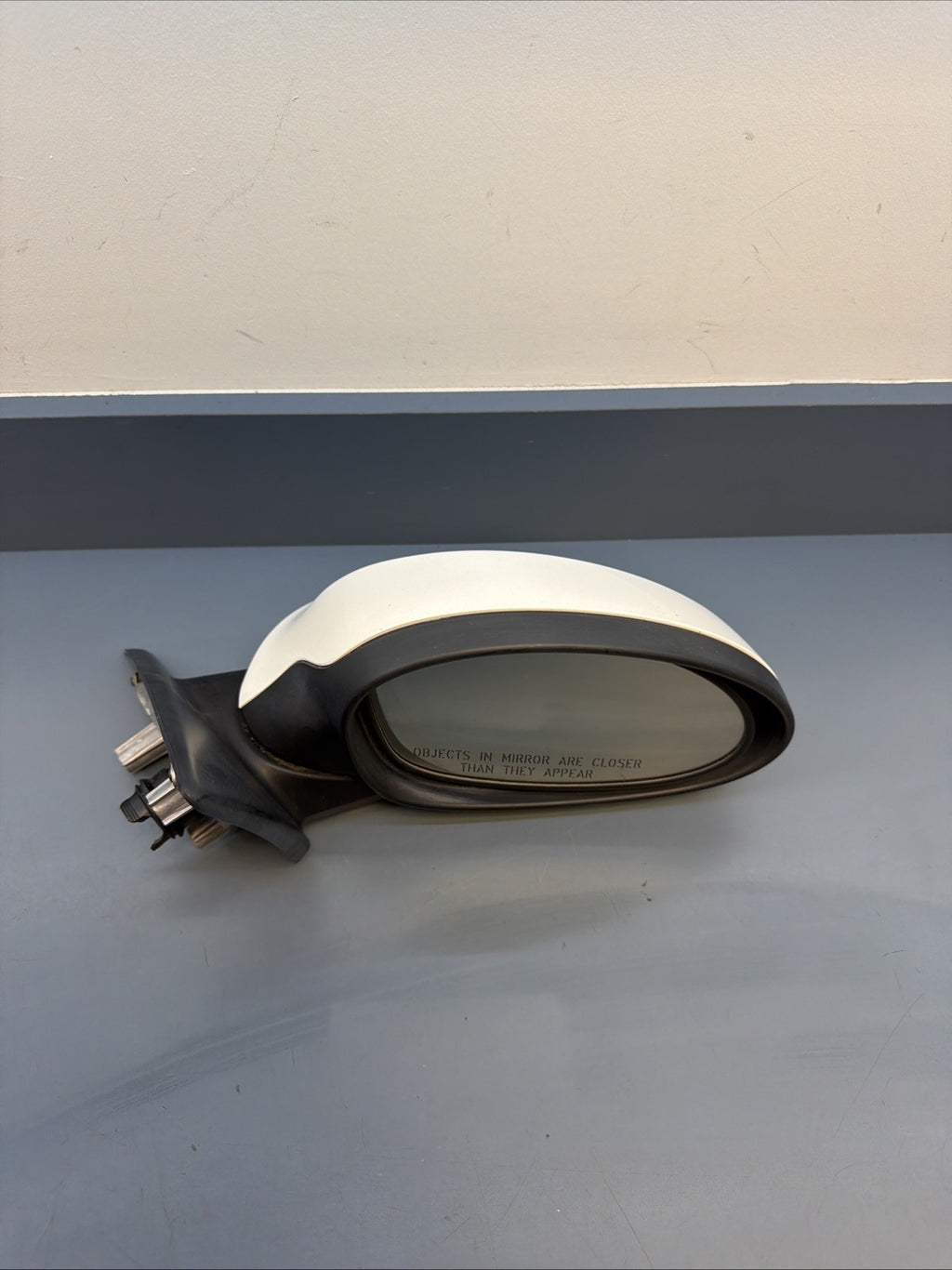 06-08 BMW E90 325i Right Passenger Side Rear View Mirror White 010803 OEM