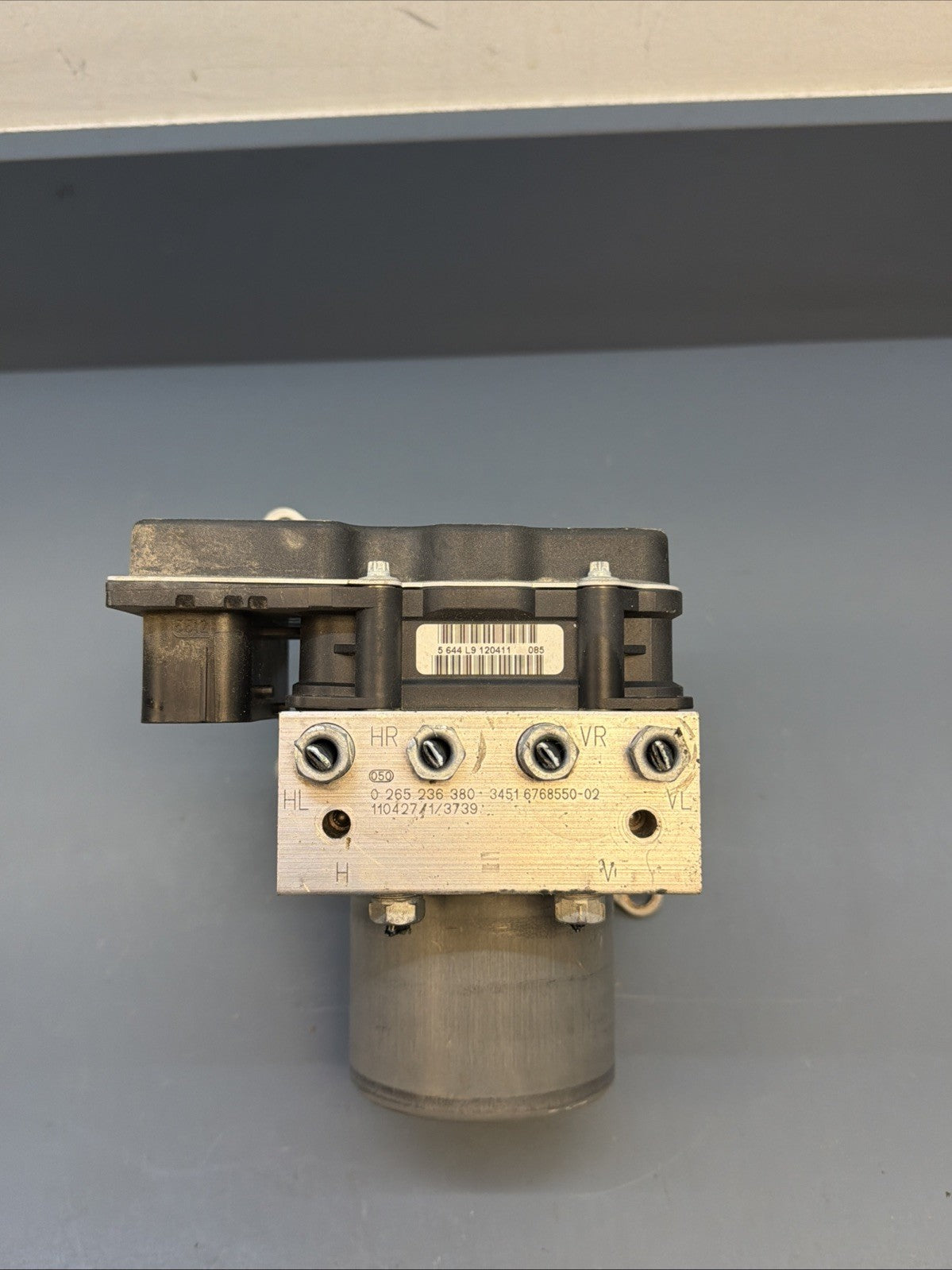 BMW 06-11 E90 ABS ANTI LOCK BRAKE PUMP+CONTROL MODULE OEM 6780161
