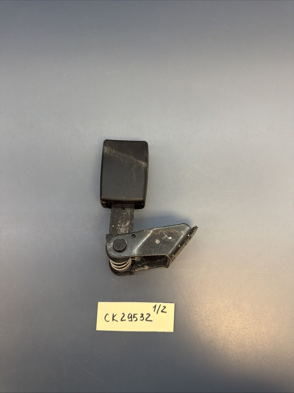 98-03 BMW 5 SERIES E39 525 530 REAR RIGHT SEAT BELT BUCKLE LOCK 8176516 OEM